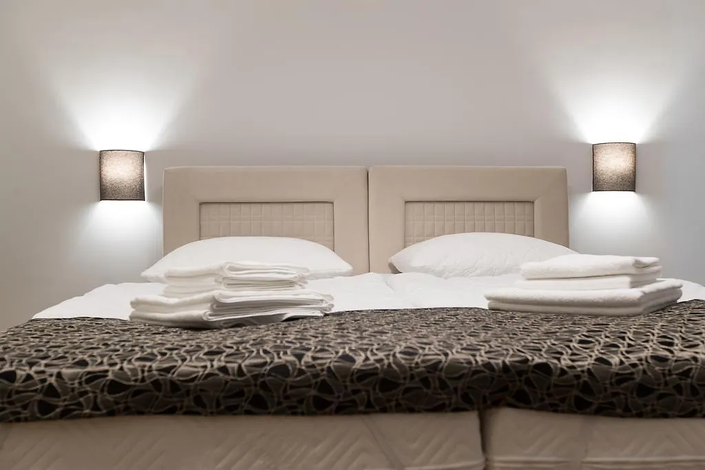 Pansion Preza Otel Selce Konukevi