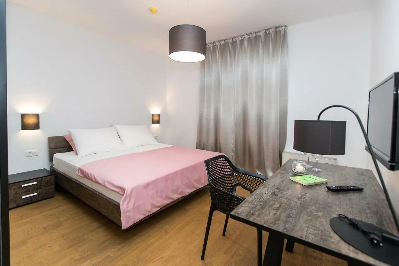 Pansion Preza Hotel Selce 4*,