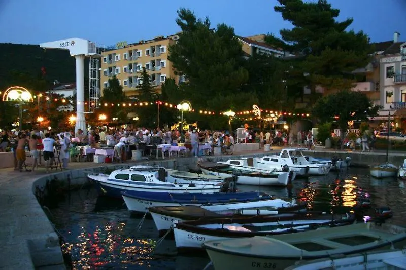 Pansion Preza Gostinjska kuća Selce