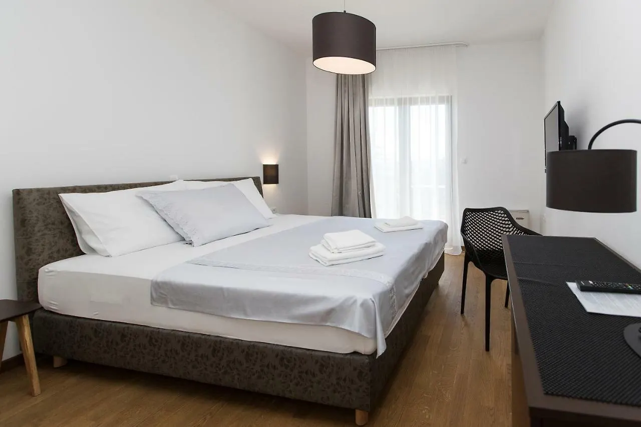 Pansion Preza 4*, Selce Croatia